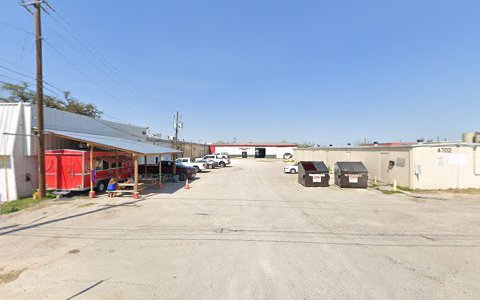 Auto Body Shop «U First Auto Body Shop», reviews and photos, 5119 E 7th St, Austin, TX 78702, USA