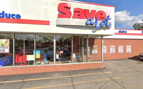 Grocery Store «Save-A-Lot», reviews and photos, 1625 J St SW, Cedar Rapids, IA 52404, USA