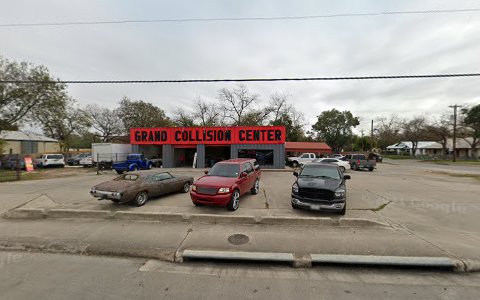 Auto Body Shop «Worldwide Automotive Repair Paint and Body», reviews and photos, 1226 S WW White Rd, San Antonio, TX 78220, USA