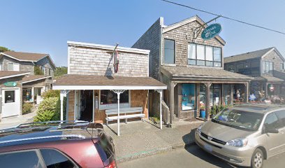 Dr. Seth Goldstein - Pet Food Store in Cannon Beach Oregon