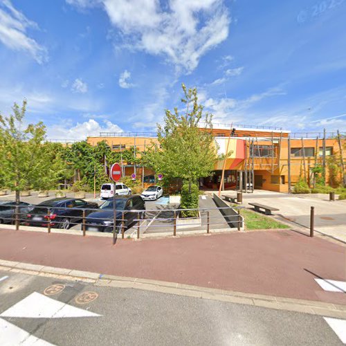 Ecole primaire maternel et creche mermoz à Vélizy-Villacoublay