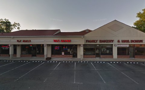 Bakery «Family Bakery & Mrs. Doughnut», reviews and photos, 8733 Cooper Rd, Alexandria, VA 22309, USA