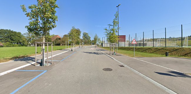Sportplatz Ried - Schule