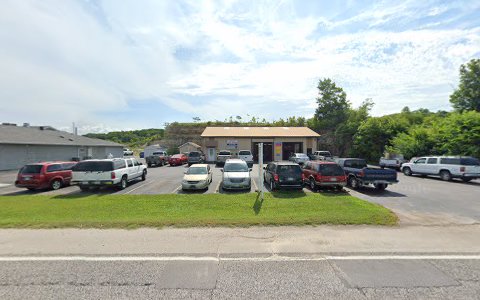 Auto Repair Shop «Jefferson County Auto Repair», reviews and photos, 1238 Commercial Blvd, Herculaneum, MO 63048, USA