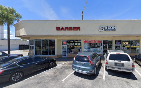 Electronics Repair Shop «TracFone Wireless Store - SMS Phone Fix», reviews and photos, 11850 Hialeah Gardens Blvd #123, Hialeah Gardens, FL 33018, USA