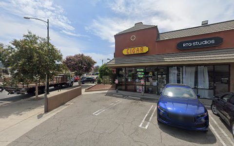 Tobacco Shop «Smoke Shop», reviews and photos, 101 N Victory Blvd m, Burbank, CA 91502, USA