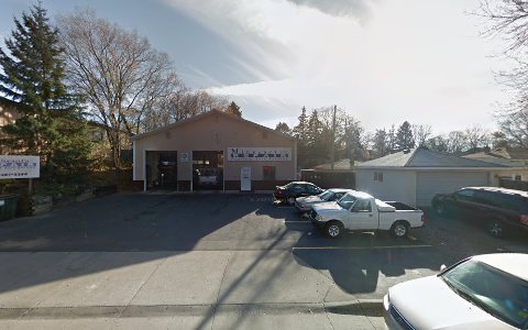Auto Repair Shop «Minnesota Repair», reviews and photos, 70 W Hyacinth Ave, St Paul, MN 55117, USA