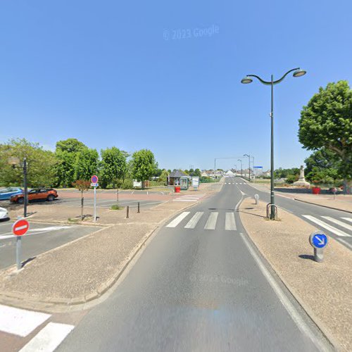 Borne de recharge de véhicules électriques SIDE Indre-et-Loire Charging Station L'Île-Bouchard