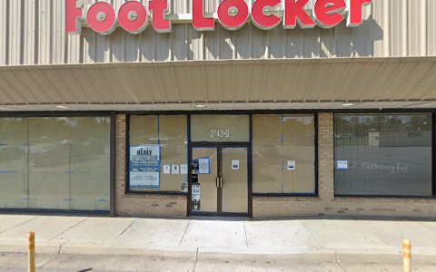 Shoe Store «Foot Locker», reviews and photos, 3801 Branch Ave, Hillcrest Heights, MD 20748, USA