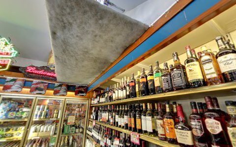 Liquor Store «Hat Trick Liquors», reviews and photos, 1150 Southview Blvd, South St Paul, MN 55075, USA