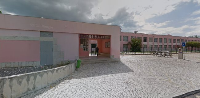 Escola Secundária Madeira Torres - Escola