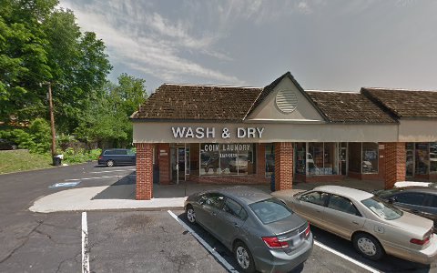 Laundromat «Leesburg Coin Laundry Inc», reviews and photos, 4 Fairfax St SE, Leesburg, VA 20175, USA