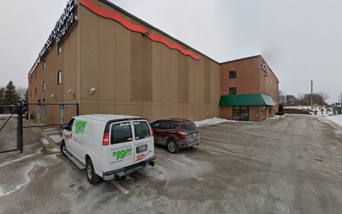 Truck Rental Agency «U-Haul Moving & Storage at Hwy 13 & Portland Ave», reviews and photos, 12200 Portland Ave S, Burnsville, MN 55337, USA