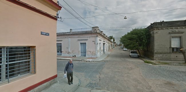 Rivera 387, 90700 Santa Lucía, Departamento de Canelones, Uruguay