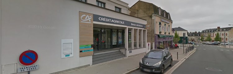 Photo du Banque Crédit Agricole Château du Loir - Banque Assurance à Montval-sur-Loir