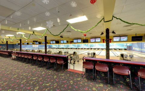 Bowling Alley «Mt Hood Lanes», reviews and photos, 2311 E Powell Blvd, Gresham, OR 97080, USA