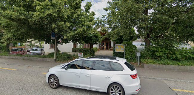 Kinderhütedienst, Nünihüsli, Schaffhauserstrasse 10, 8180 Bülach, Schweiz