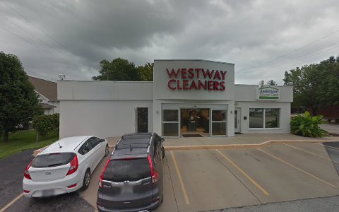 Dry Cleaner «Westway Cleaners», reviews and photos, 53 Clarkson Rd, Ellisville, MO 63011, USA