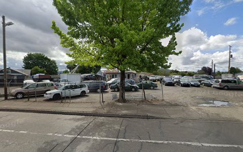 Used Car Dealer «T L Morgan Motors», reviews and photos, 1855 S A St, Springfield, OR 97477, USA