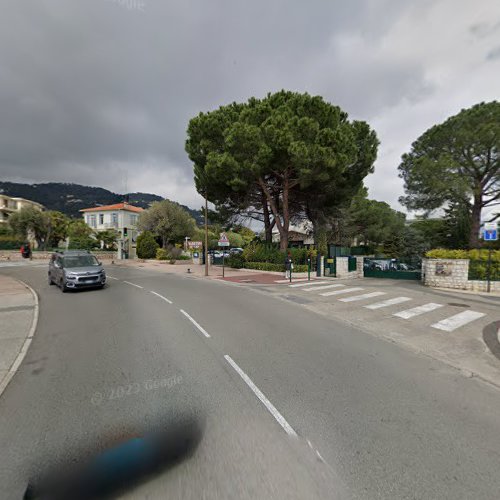 Borne de recharge de véhicules électriques EVzen Charging Station Roquebrune-Cap-Martin