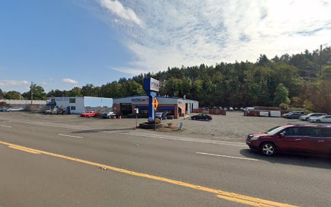 Auto Body Shop «Gerber Collision & Glass», reviews and photos, 128 S McLoughlin Blvd, Oregon City, OR 97045, USA