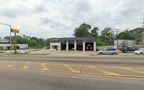 Auto Repair Shop «Meineke Car Care Center», reviews and photos, 2276 College Dr, Baton Rouge, LA 70808, USA