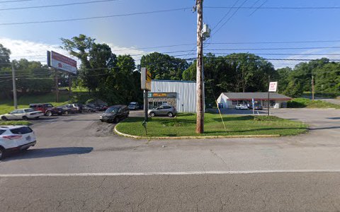 Auto Repair Shop «Meineke Car Care Center», reviews and photos, 5026 Melrose Ave NW, Roanoke, VA 24017, USA
