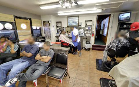 Barber Shop «Talk A Da Town Barber Shop», reviews and photos, 4800 Rigsby Ave # 2, San Antonio, TX 78222, USA