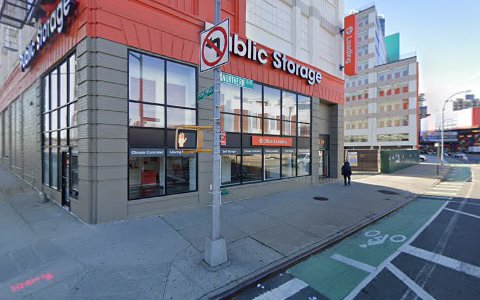 Self-Storage Facility «Public Storage», reviews and photos, 3204 Northern Blvd, Long Island City, NY 11101, USA