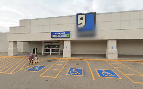 Thrift Store «Goodwill Store», reviews and photos, 445 US-6, Iowa City, IA 52240, USA