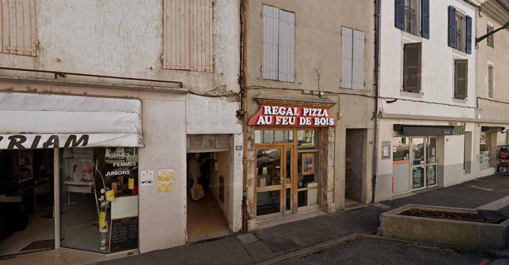 La Pizza Au Eeu De Bois à Loriol-sur-Drôme
