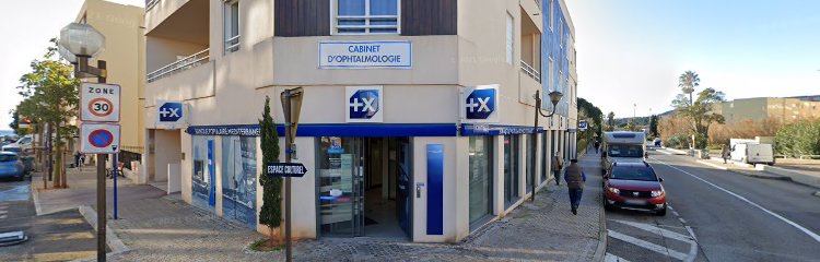 Photo du Banque Banque Populaire Méditerranée à Le Lavandou