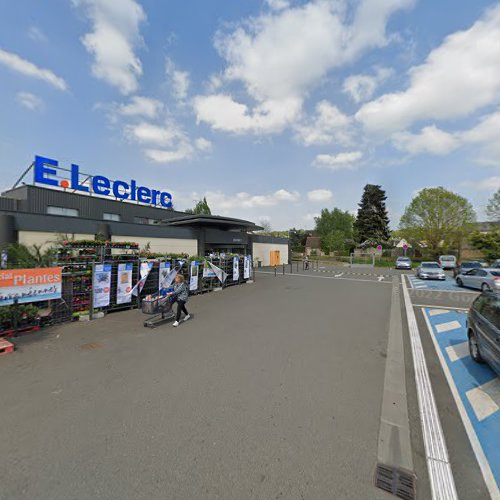 Borne de recharge de véhicules électriques E.Leclerc Charging Station Saint-Lubin-des-Joncherets