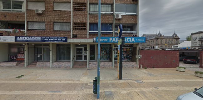 Farmacia Kenny - Montevideo