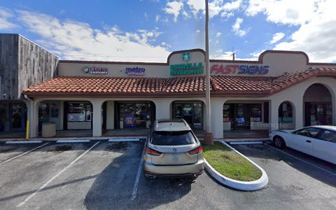 Cell Phone Store «MetroPCS Authorized Dealer», reviews and photos, 8215 S Dixie Hwy, South Miami, FL 33143, USA
