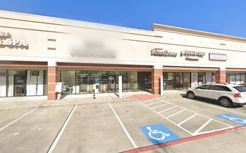 Dry Cleaner «Eagle Cleaners», reviews and photos, 5375 Atascocita Road, Humble, TX 77346, USA