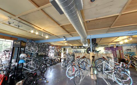 Bicycle Store «The Peddler Bicycle Shop - Hyde Park», reviews and photos, 5015 Duval St, Austin, TX 78751, USA