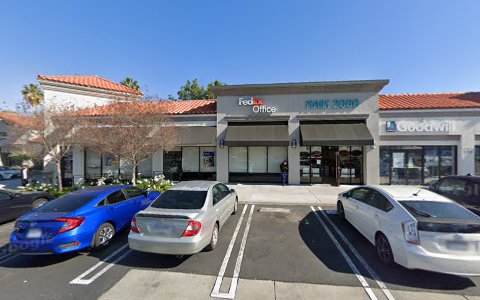 Print Shop «FedEx Office Print & Ship Center», reviews and photos, 23305 Mulholland Dr, Woodland Hills, CA 91364, USA
