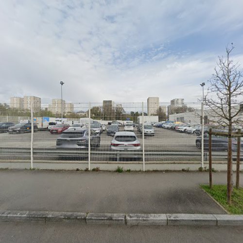 Borne de recharge de véhicules électriques Freshmile Charging Station Rennes