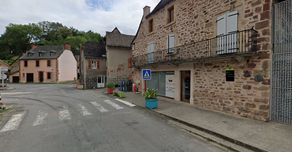Les Soeurs Couff à Auzits (Aveyron 12)