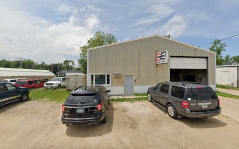 Auto Repair Shop «12th Street Repair», reviews and photos, 220 12th St, Marion, IA 52302, USA