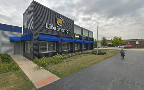 Self-Storage Facility «Life Storage», reviews and photos, 1800 Desplaines Ave, Forest Park, IL 60130, USA