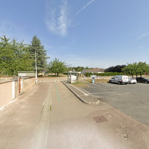 Borne de recharge de véhicules électriques SDEY Charging Station Coulanges-sur-Yonne