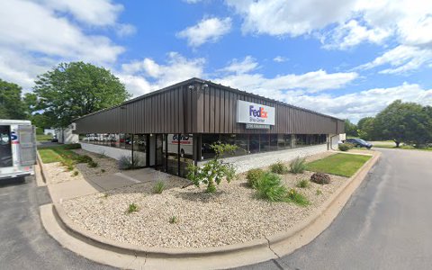 Shipping and Mailing Service «FedEx Ship Center», reviews and photos, 3700 Kinsman Blvd, Madison, WI 53704, USA