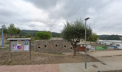 Escuela Sesmon d'Oló en Santa Maria d'Oló
