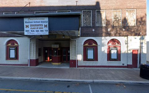 Movie Theater «Bow Tie Madison Cinemas 4», reviews and photos, 14 Lincoln Pl, Madison, NJ 07940, USA