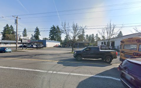 Auto Repair Shop «Gateway Auto Center», reviews and photos, 13018 SE Stark St, Portland, OR 97233, USA