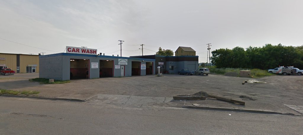 Parkland Car Wash & Laundromat, 60 7 Ave S, Yorkton, SK S3N 3W8, Canada, 