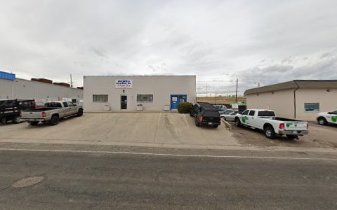 Auto Body Shop «Broomfield Auto Body Inc», reviews and photos, 185 Commerce St, Broomfield, CO 80020, USA