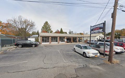 Auto Repair Shop «Maximum Automotive», reviews and photos, 129 Hallock Ave # 2, Port Jefferson Station, NY 11776, USA